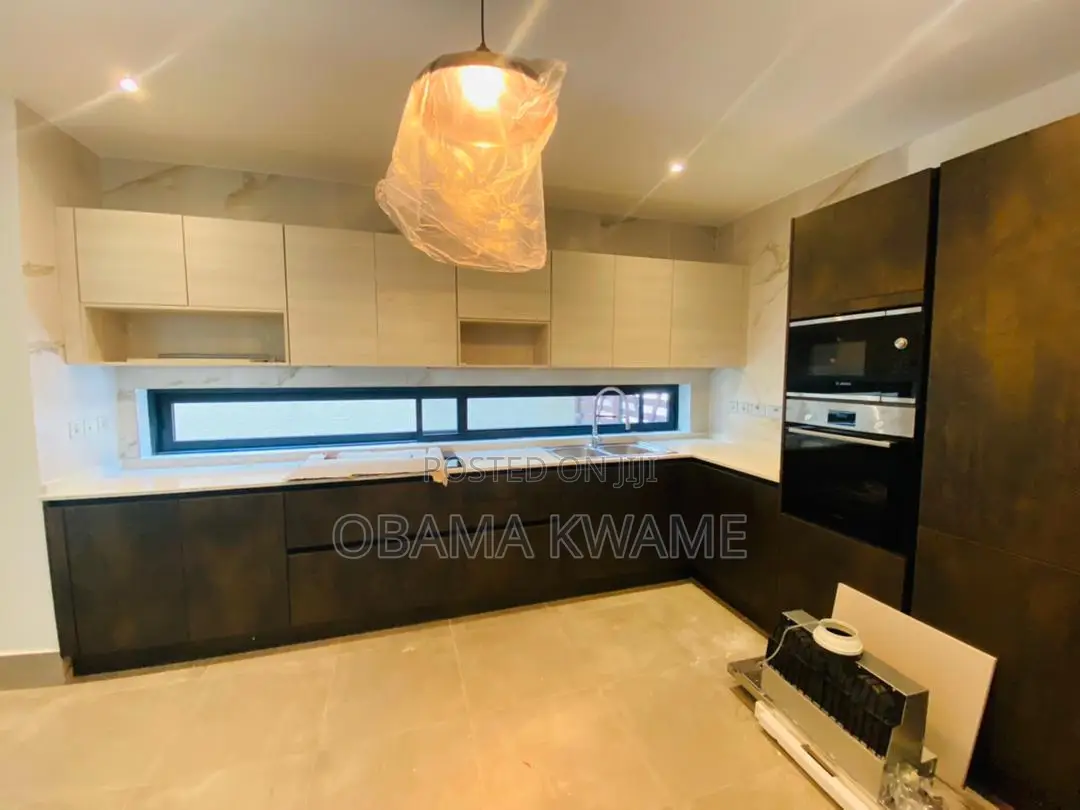 4bdrm Mansion in US Embassy Area for sale