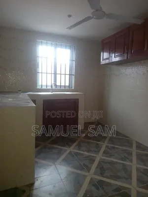 3bdrm Apartment in Tema Com.3 for rent