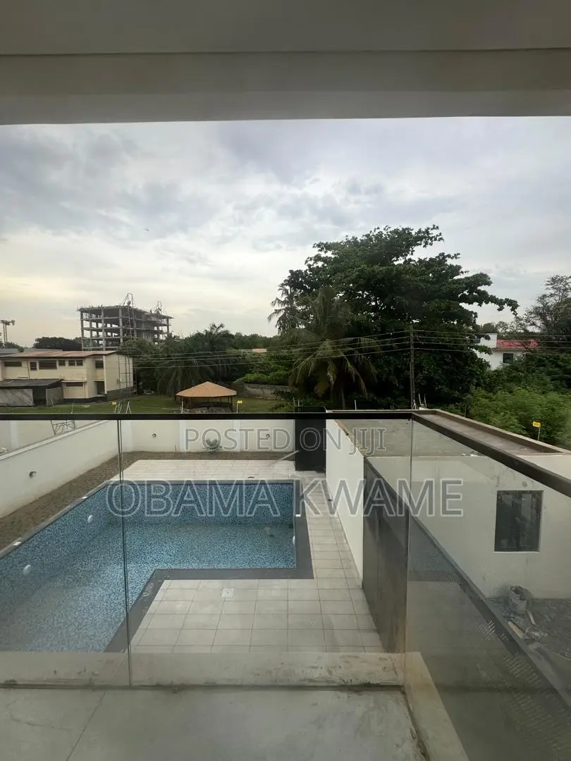 4bdrm Townhouse/Terrace in Airport Residential Area for sale