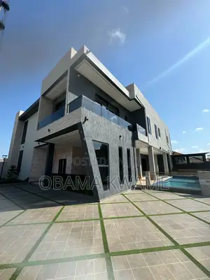 5bdrm Mansion in Gringo Lynks Premium, Airport Residential Area