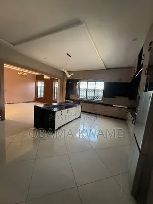 5bdrm Mansion in Gringo Lynks Premium, Airport Residential Area