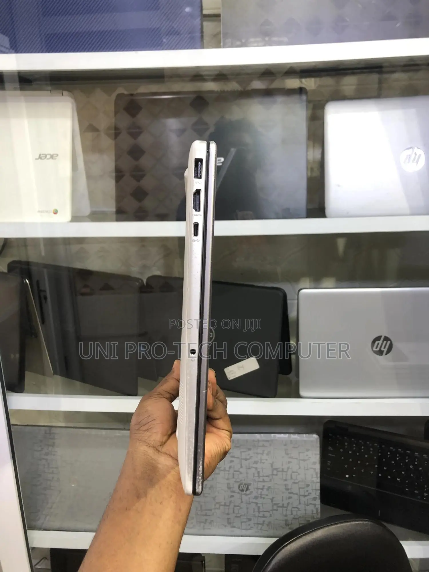 Laptop HP 250 G10 8GB Intel Core I5 SSD 512GB