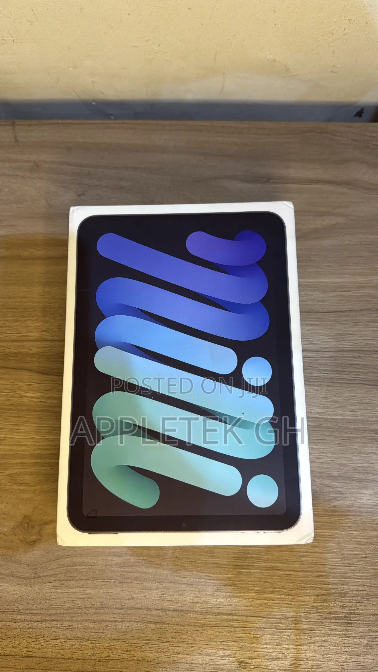 New Apple iPad mini Wi-Fi + Cellular 128 GB Gray