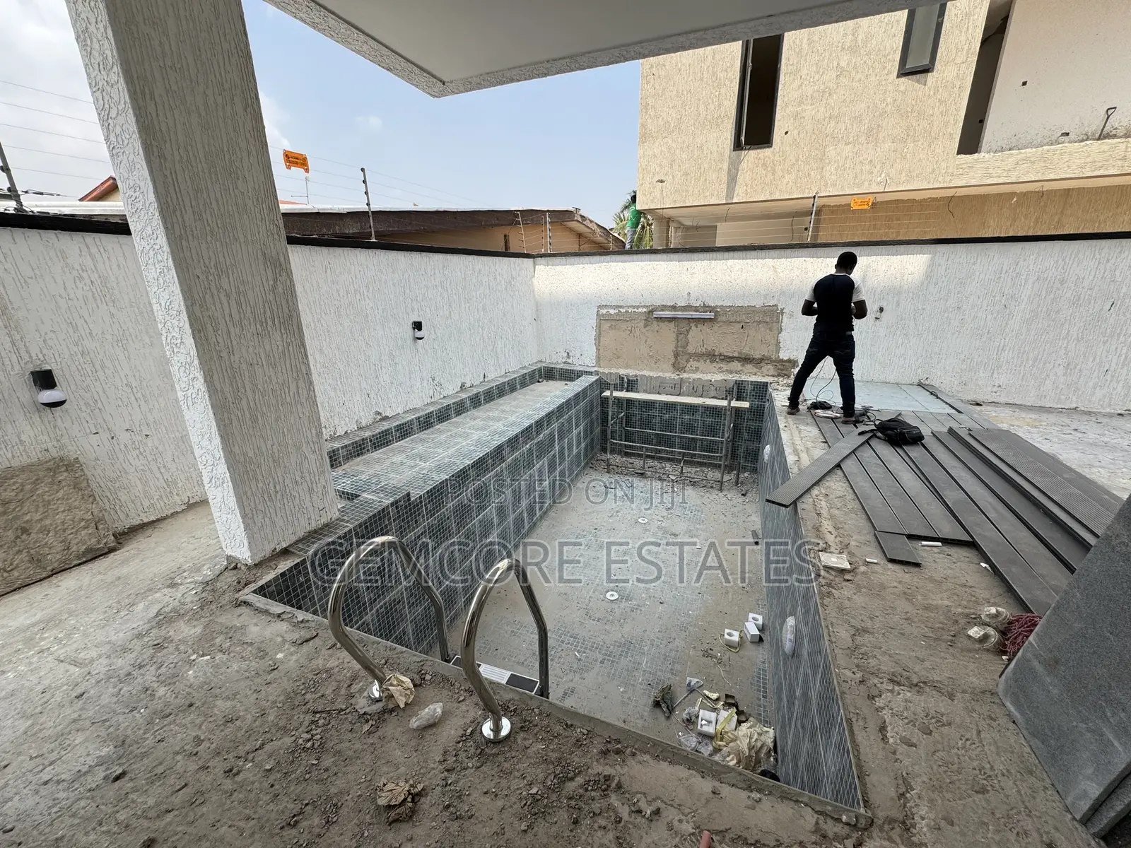 5bdrm House in Ability Square, East Legon for sale