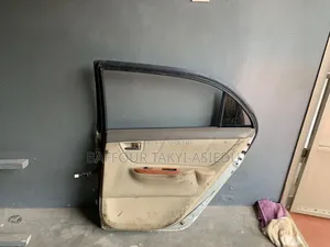 4 Set Toyota Corolla Altis Car Doors