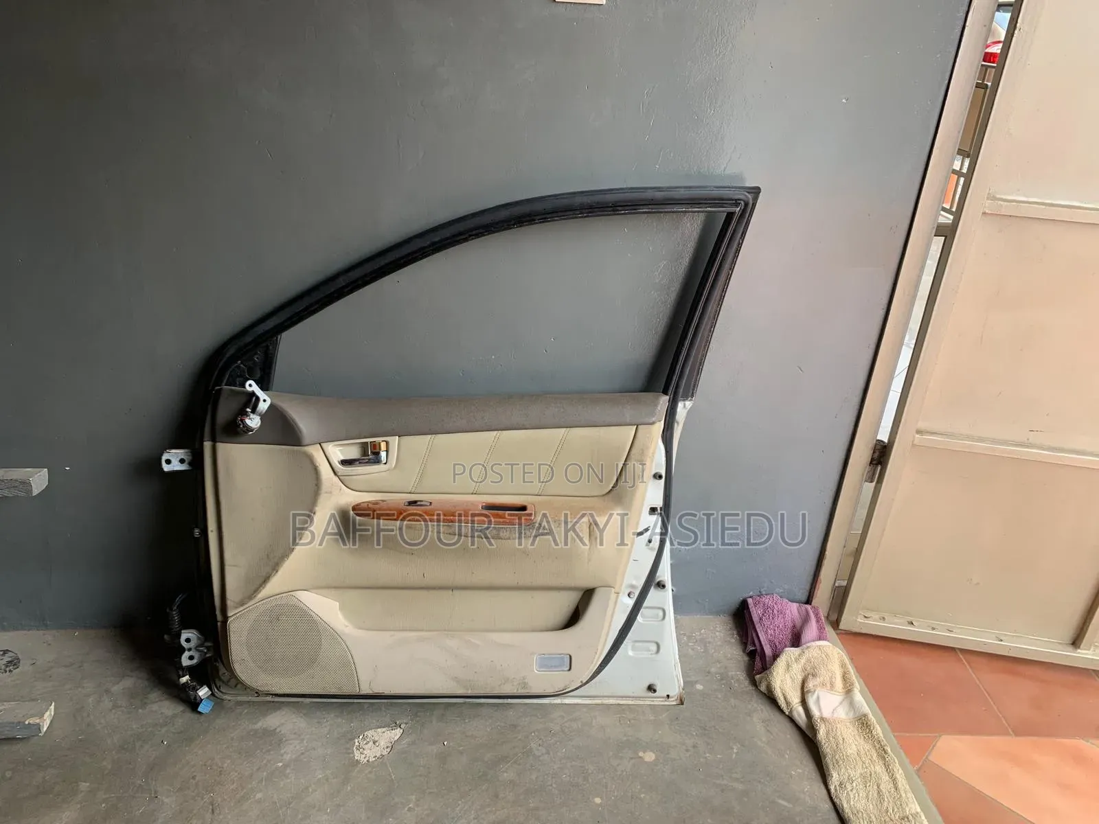 4 Set Toyota Corolla Altis Car Doors
