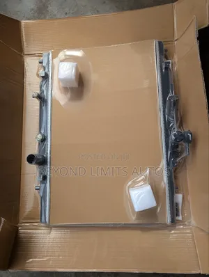 Toyota Vitz 2009,2010,2011 Radiator / Water Tank 3 Plug