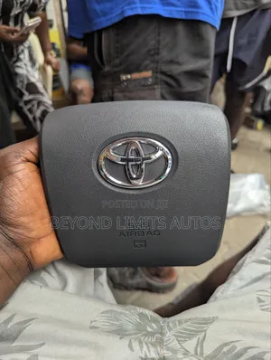 Toyota Tacoma 2015,2016,2017,2018,2019 Airbag/ Air Bag Cover