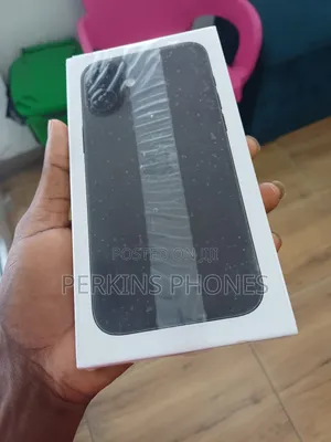 New Apple iPhone 16 128 GB Black
