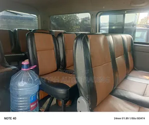 Toyota HiAce 2017 White