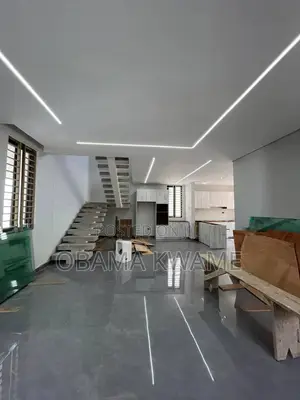 4bdrm Mansion in Gringo Lynks Premium, Airport Residential Area