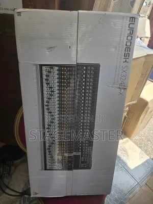 Behringer Eurodesk Sx3242fx Mixer