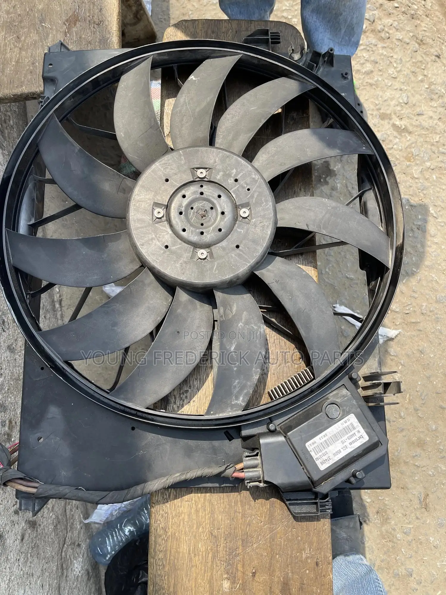 Mercedes Benz Radiator Fan