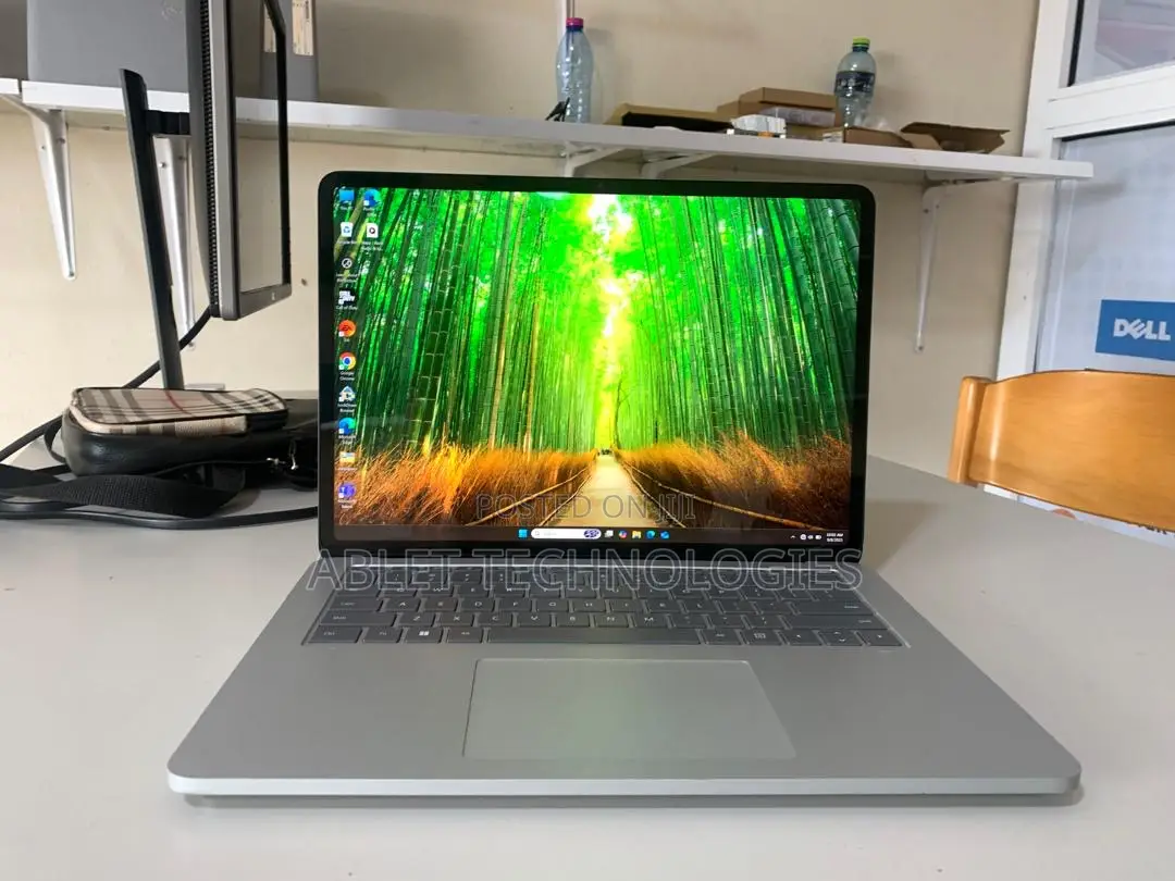 Laptop Microsoft Surface Laptop Studio 16GB Intel Core i7 SSD 512GB