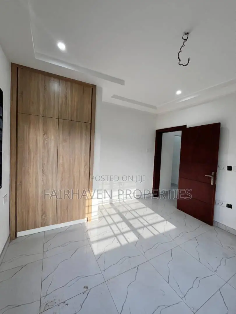 3bdrm House in Fairhaven Properties, Pokuase for sale