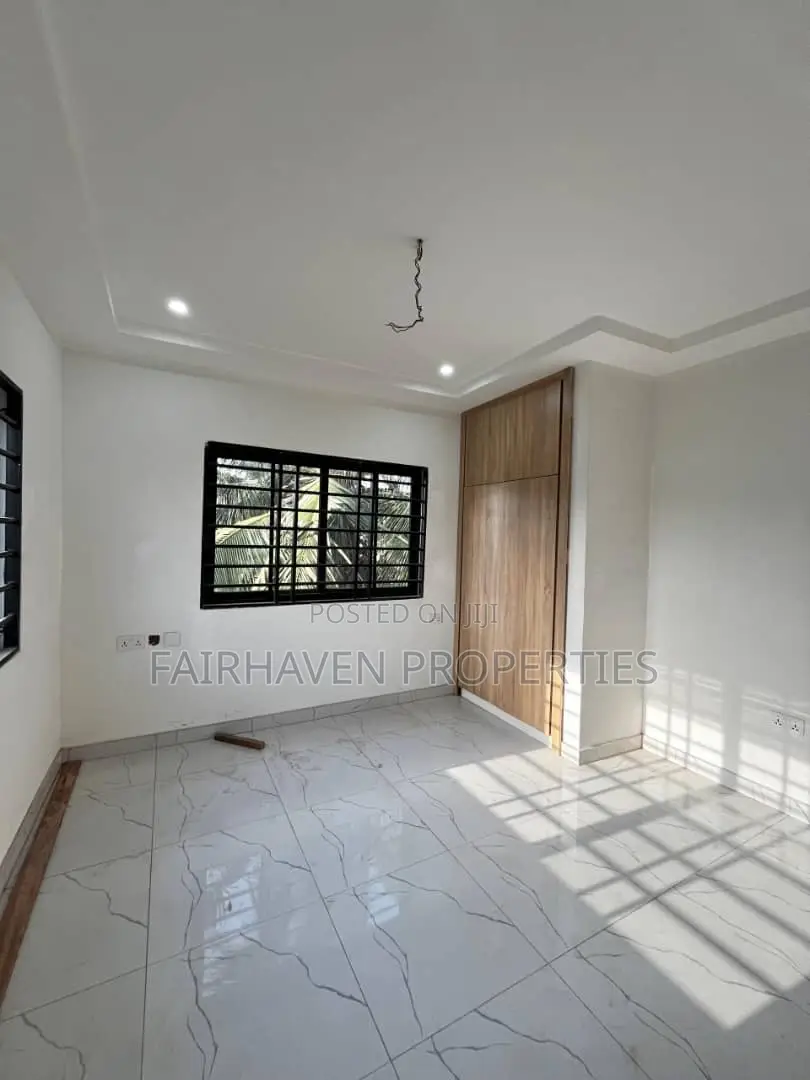 3bdrm House in Fairhaven Properties, Pokuase for sale