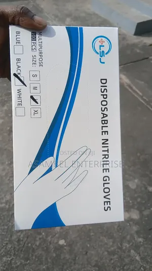 Black Nitrile Gloves