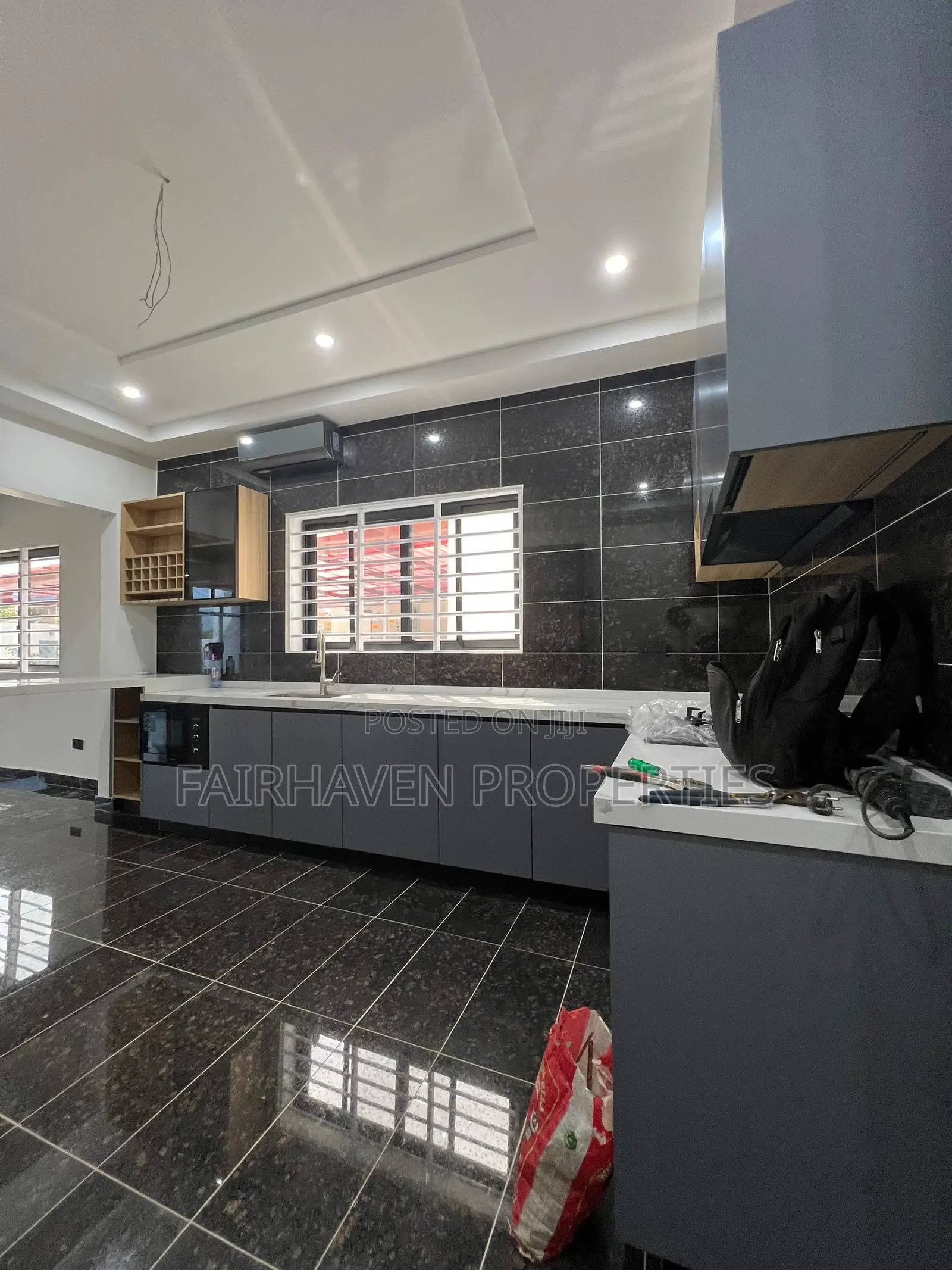 4bdrm House in Fairhaven Properties, Adjiriganor for sale