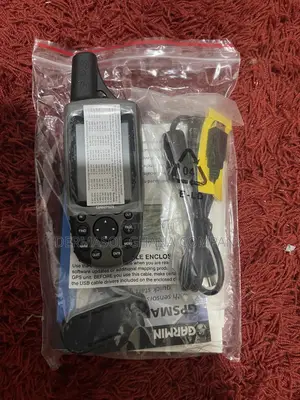 Garmin Gpsmap 60csx Handheld GPS Bundle New