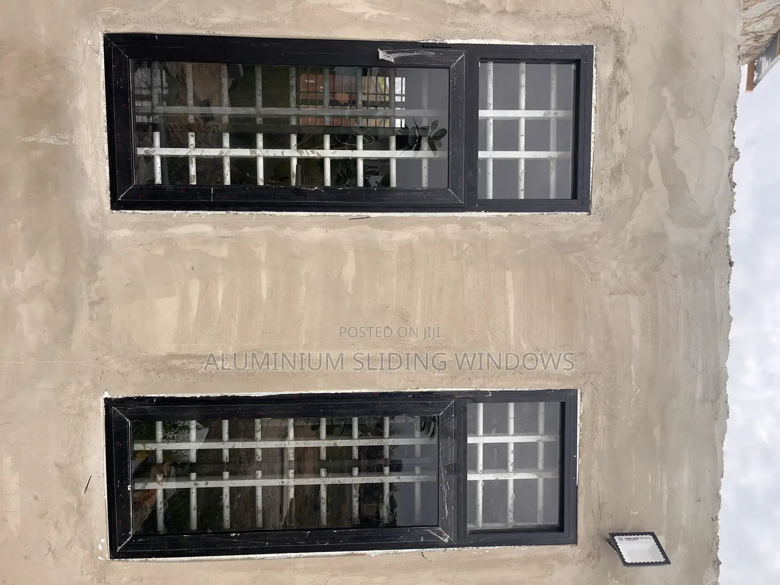 Casement Window + Mosquito Net
