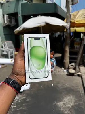 New Apple iPhone 15 128 GB Green
