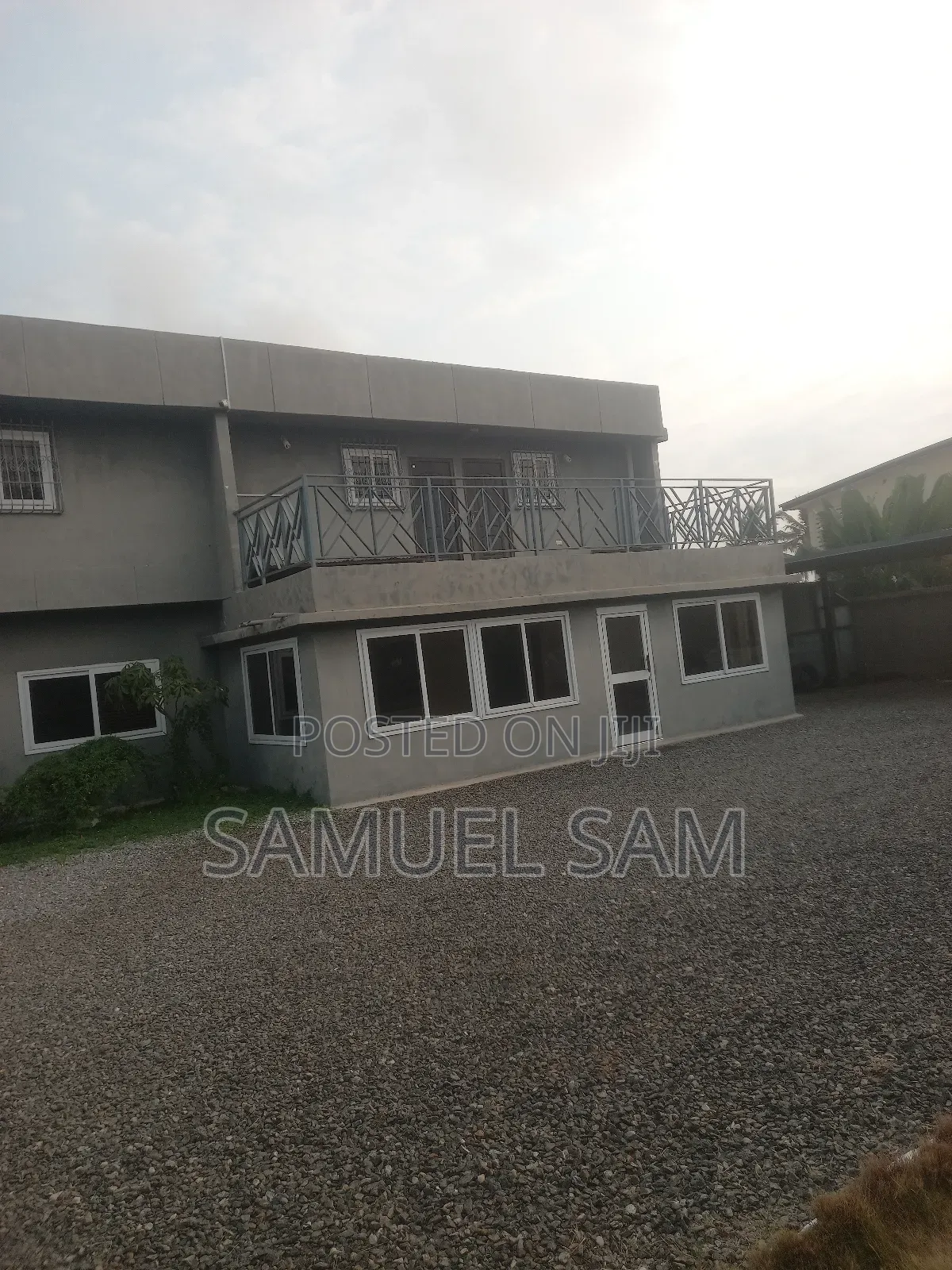4bdrm House in Community 6, Tema Metropolitan for sale