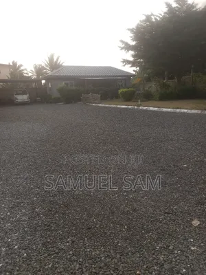 4bdrm House in Community 6, Tema Metropolitan for sale