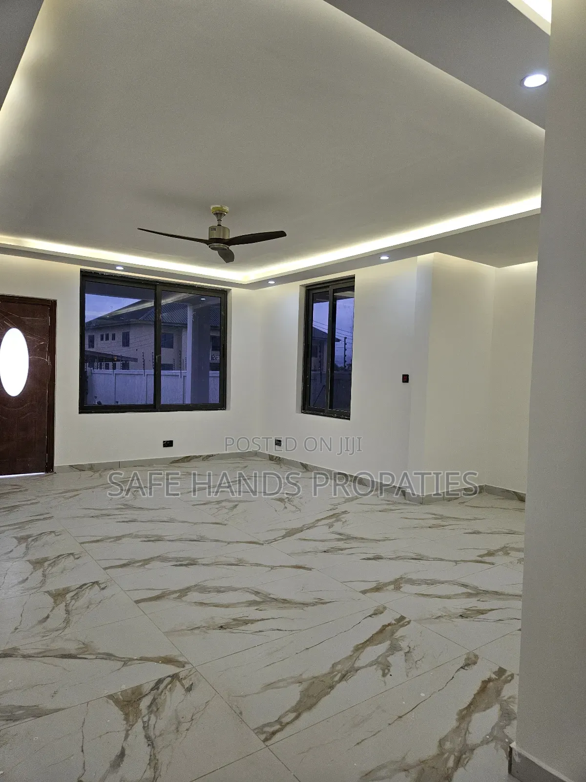 4bdrm House in Oyarifa, Accra Metropolitan for sale