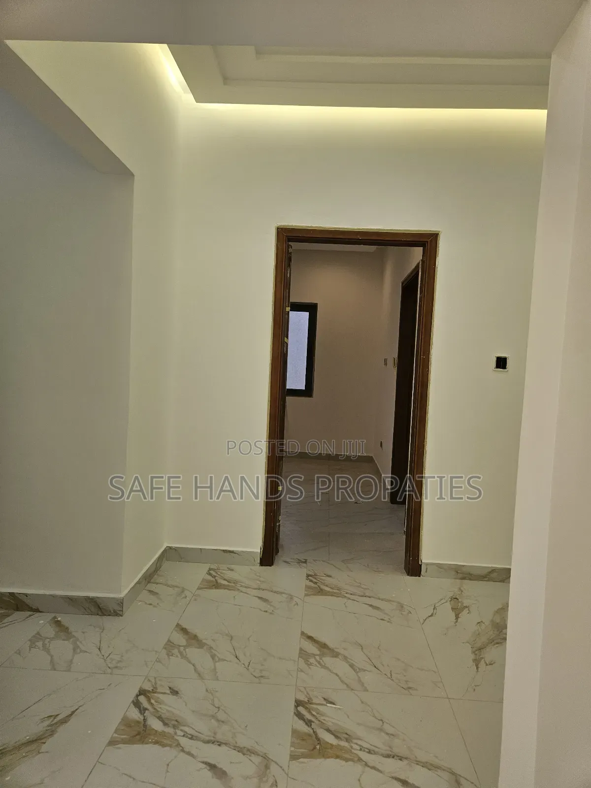 4bdrm House in Oyarifa, Accra Metropolitan for sale