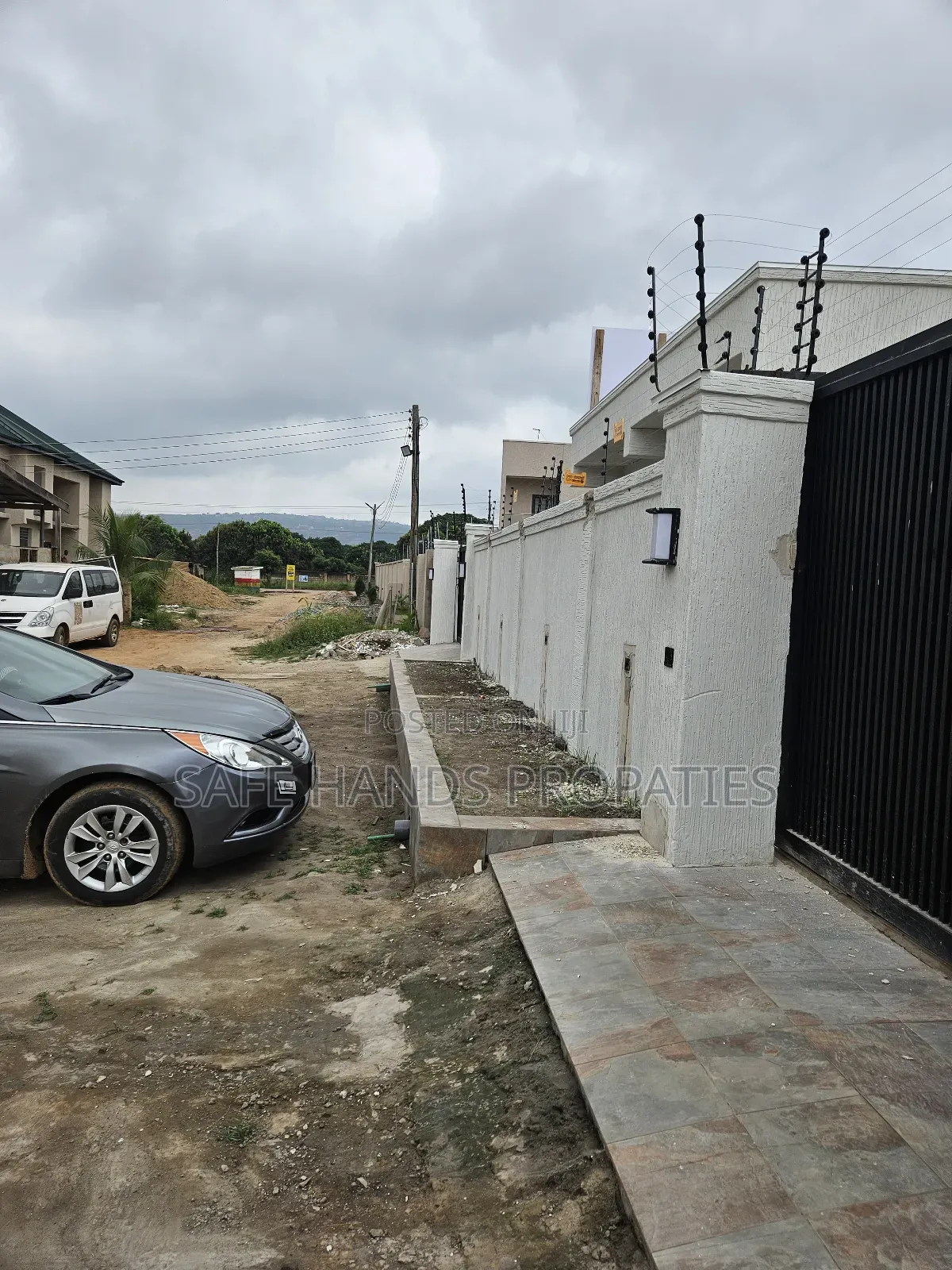 4bdrm House in Oyarifa, Accra Metropolitan for sale