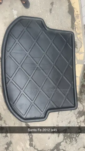 Hyundai Santa Fe Ix45 Boot Carpet