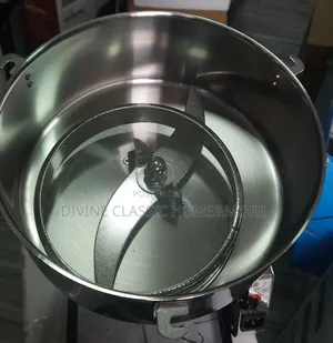 4.5kg Commercial Spice And Herbs Grinder/ Miller (4500g)