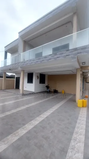 5bdrm House in Kg. Franco, Spintex for sale