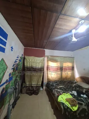 4bdrm House in ,, Business Center, Ashaley Botwe for sale