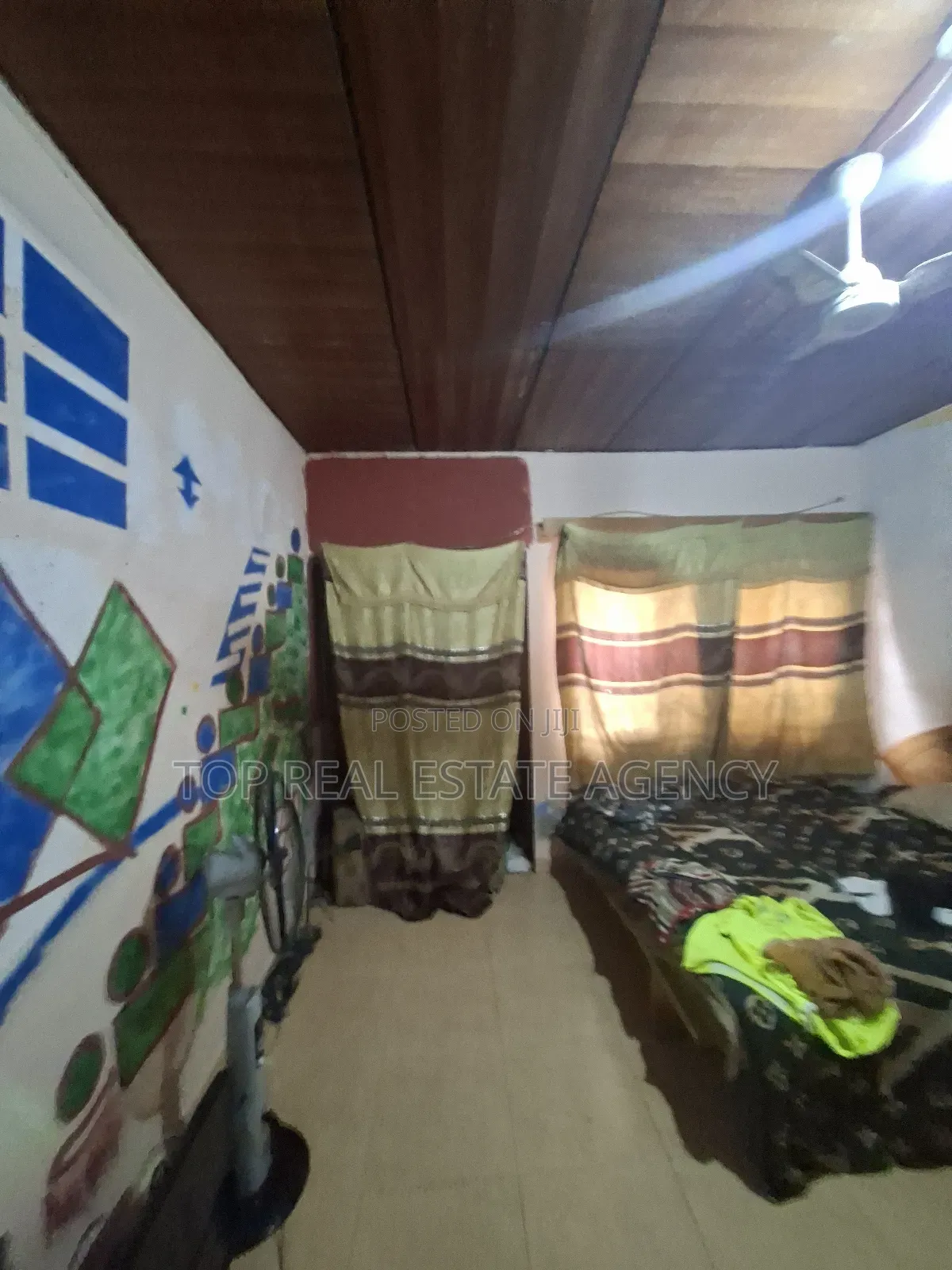 4bdrm House in ,, Business Center, Ashaley Botwe for sale