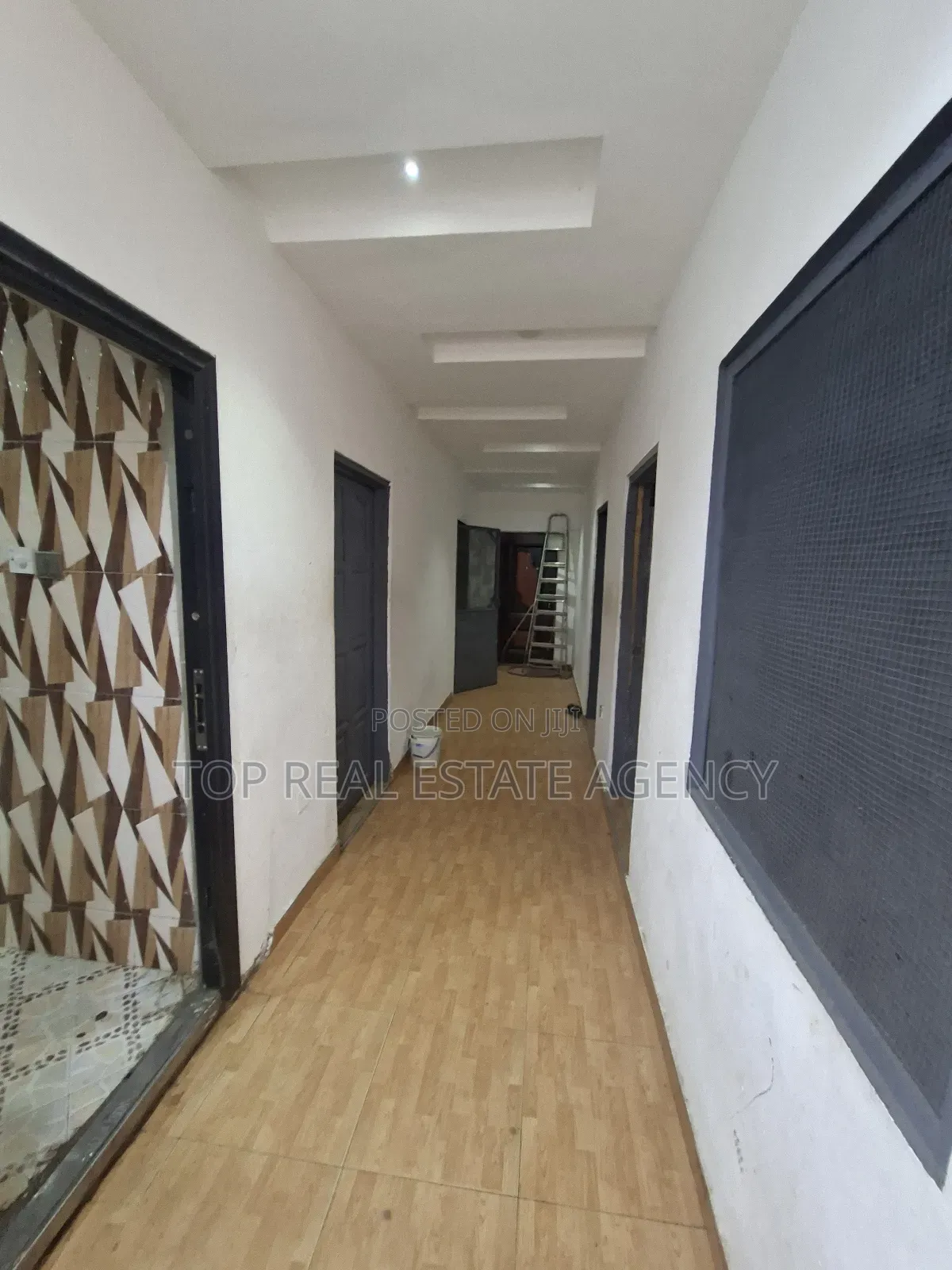 4bdrm House in ,, Business Center, Ashaley Botwe for sale