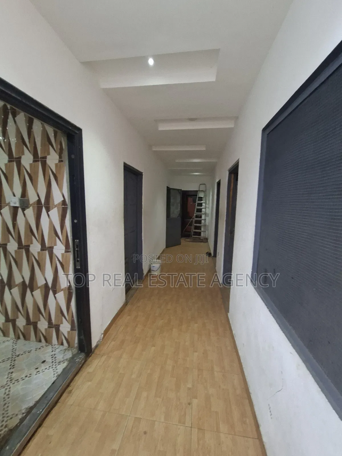 4bdrm House in ,, Business Center, Ashaley Botwe for sale