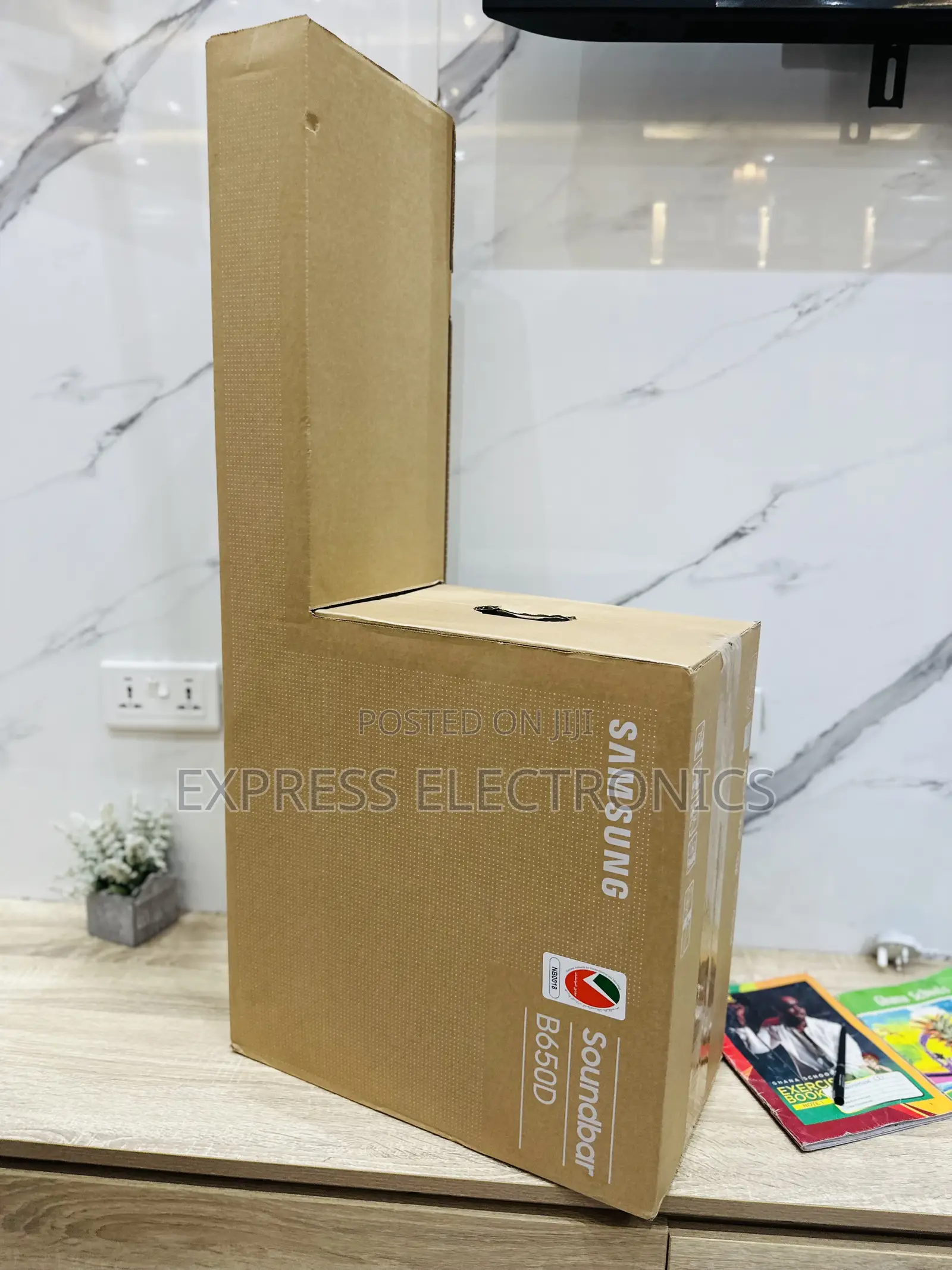 Get a New Samsung B650d Soundbar With Woofer Black