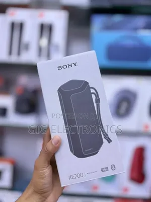 Sony SRS-Xe200 Portable Bluetooth Speaker Black