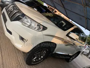 Toyota Land Cruiser Prado 2020 White