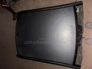 Toyota Corolla 2004-2008 Top Cut Available