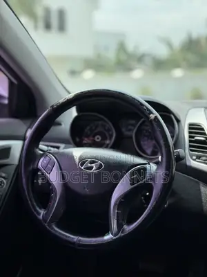 Hyundai Avante 2014 White