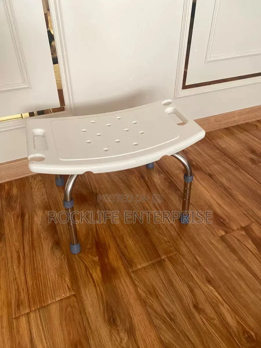 Bath/Shower Chair Without Backrest