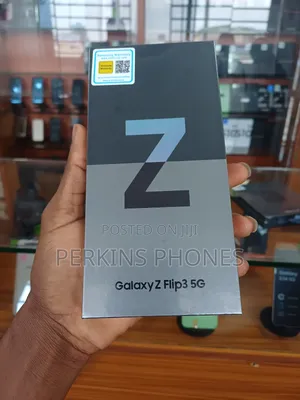 New Samsung Galaxy Z Flip 3 256 GB Black