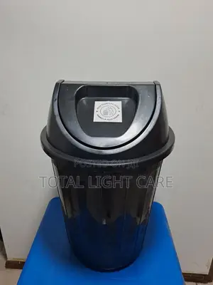 80 Liters Swivel Dustbin