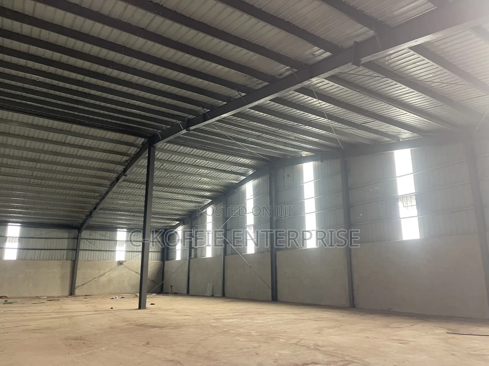 2000 SQM at Tema for Rent