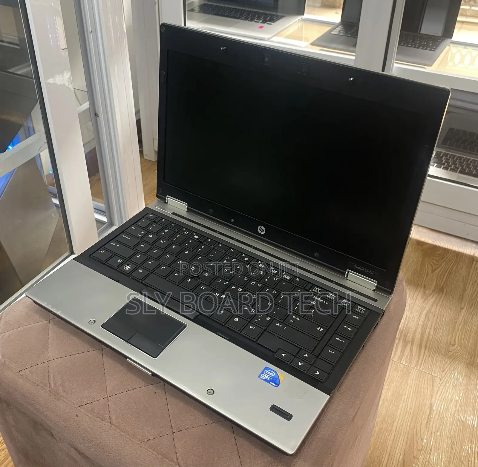 Laptop HP EliteBook 8440P 4GB Intel Core i5 HDD 500GB