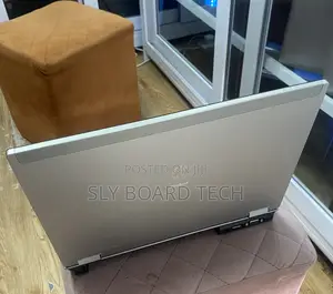 Laptop HP EliteBook 8440P 4GB Intel Core i5 HDD 500GB