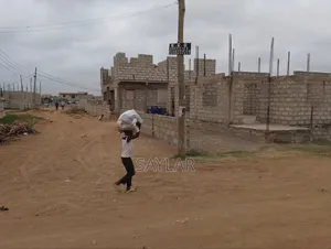 Uncompleted Structure on Lentil Level for Sale Klagon