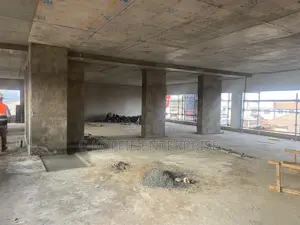 750 SQM Showroom at North Kaneshe Industrial Area for Rent